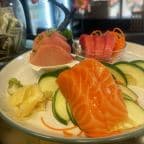 Best Sashimi Appetizer in Old Bridge, NJ